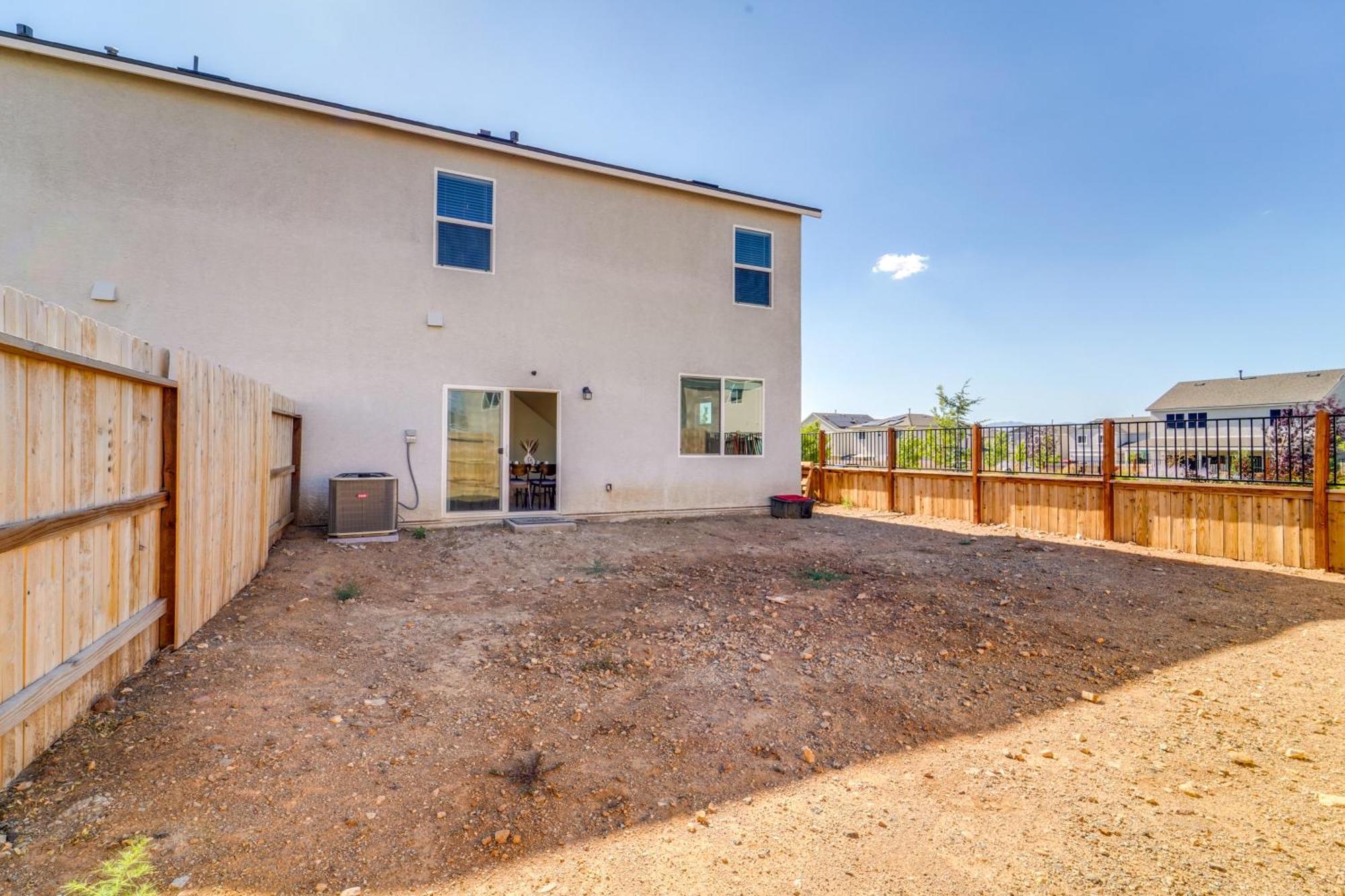 Modern Vacation Easy Access To Nature Reno